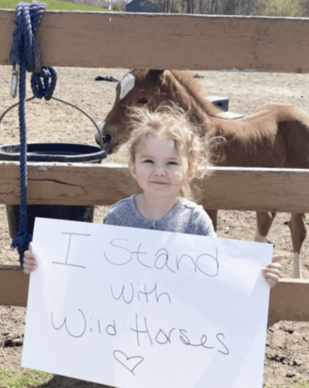 WBF_IStandWithWildHorses_18